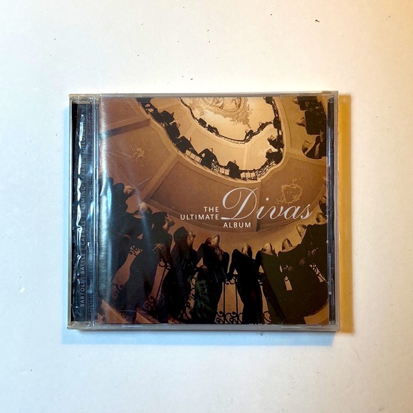 The Ultimate Divas Album Great Condition CD - Picture 1 of 3